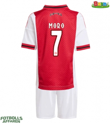 Ajax Raul Moro #7 Hemmaställ Barn 2025-26 Kortärmad (+ Korta byxor)